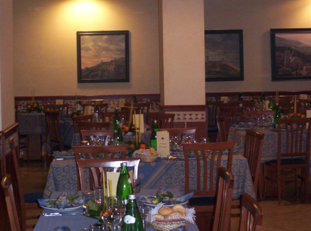 Hotel La Rocca 2*